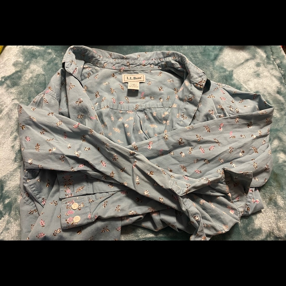 L.L Bean floral Buttondown size Medium